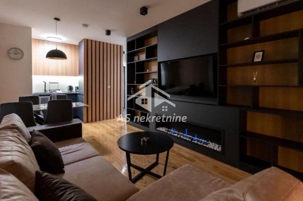 Stan Izdavanje Beograd Južni Bulevar 55 m2