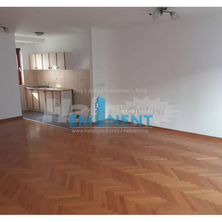 Stan Izdavanje Beograd Crveni Krst Vračar 90 m2