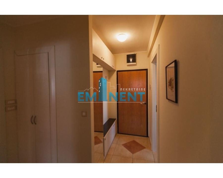 izdavanje-nekretnina-FQBjcAxipF Dvosoban stan za izdavanje, Čubura, Beograd, 47m², 750 €/mes