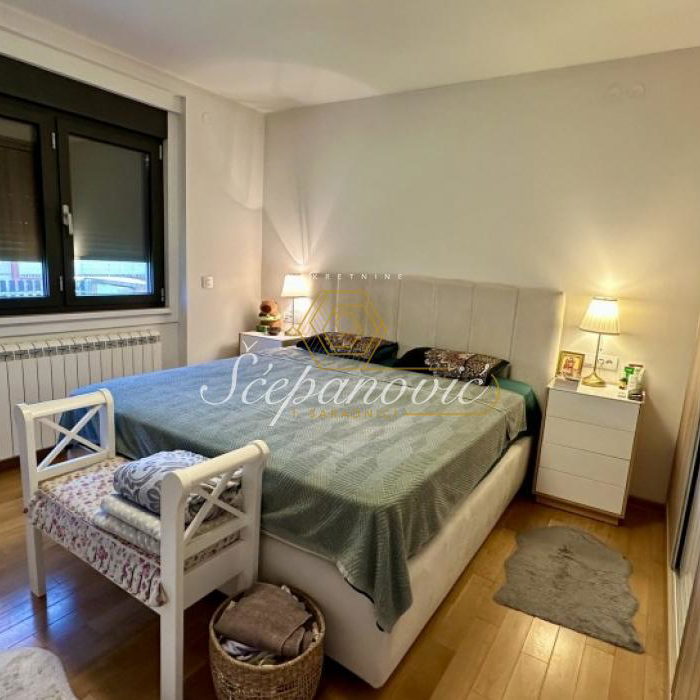 Kuća Prodaja Sremska Mitrovica  135 m2