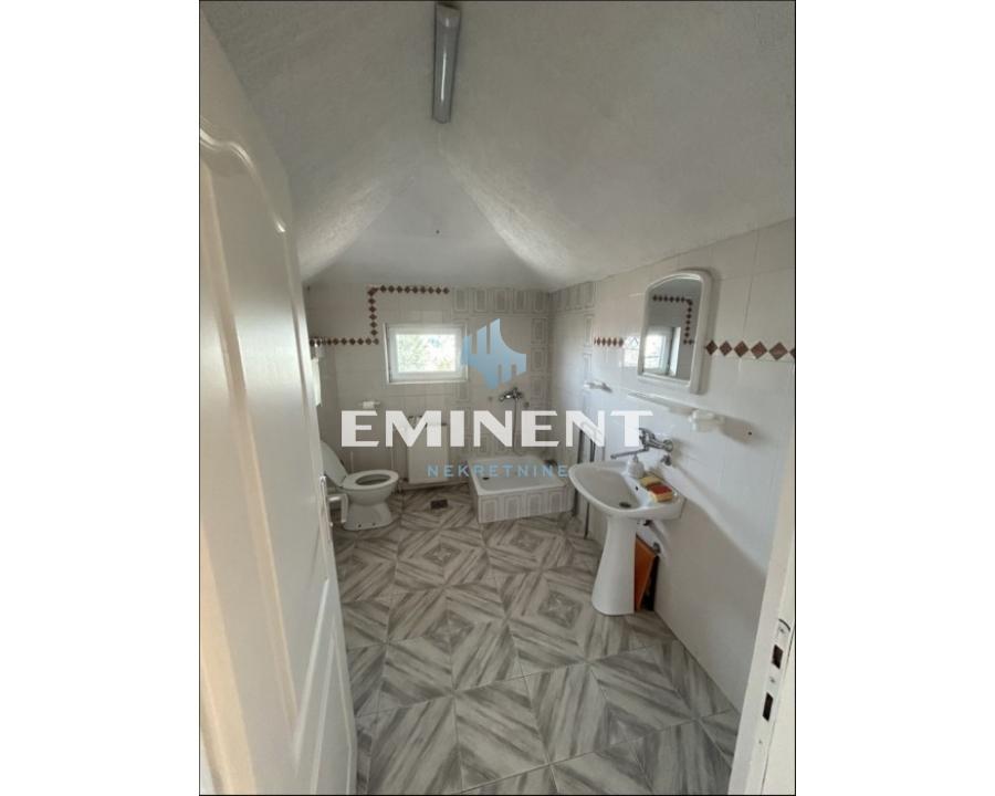 Petosoban stan za izdavanje, Autokomanda, Beograd, 176m², 1.500 €/mes
