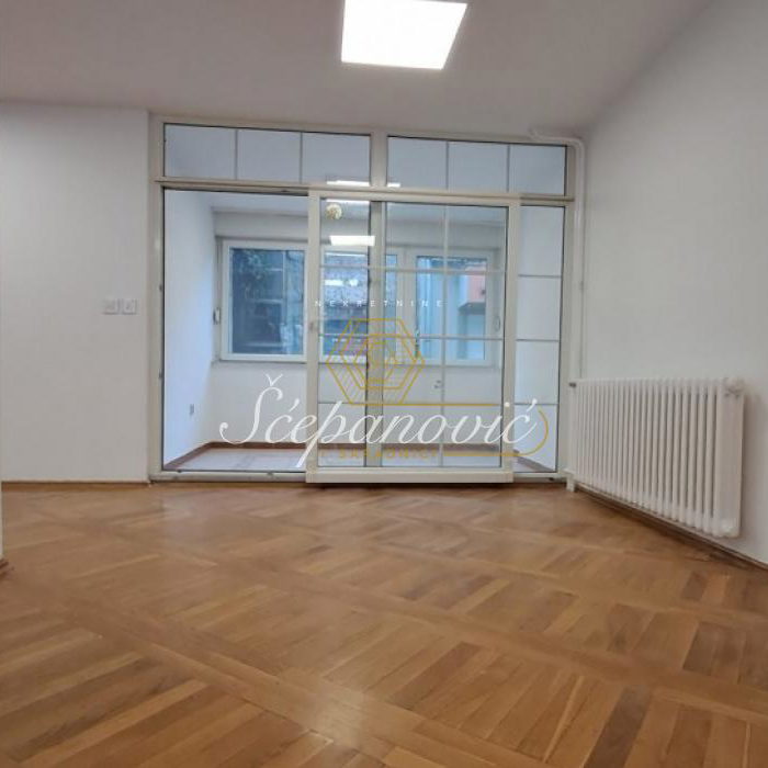 Stan Prodaja Novi Sad  96 m2