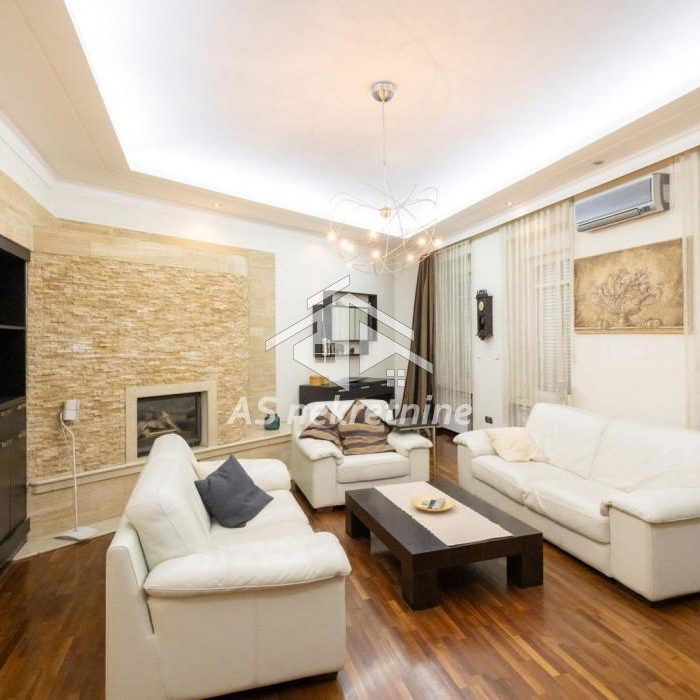 Stan Izdavanje Beograd Obilićev Venac 140 m2