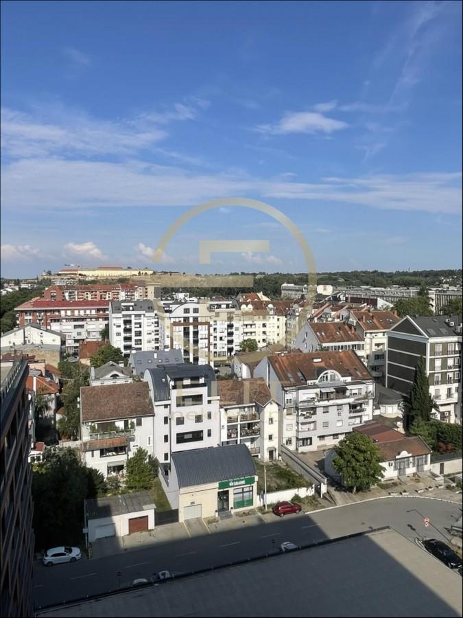 Dvosoban stan za izdavanje, Centar, Novi Sad, 40m², 900 €/mes