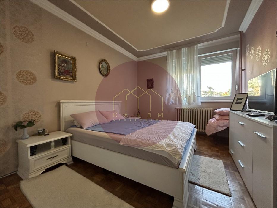 Trosoban stan na prodaju, Mirijevo, Beograd, 74m², 219.000 €