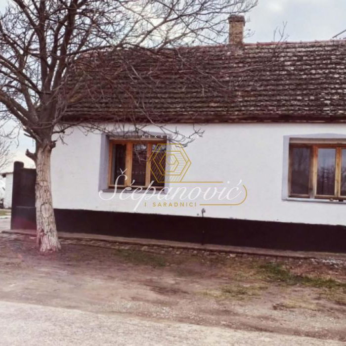 Kuća na prodaju, Feketić, Mali Iđoš, 139m², 38.000 €