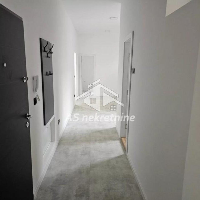 Lokal za izdavanje, Bulevar Kralja Aleksandra, Beograd, 120m², 1.500 €/mes