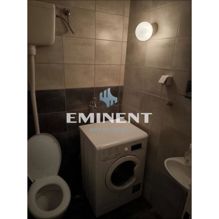 Trosoban stan za izdavanje, Žarkovo, Beograd, 85m², 650 €/mes