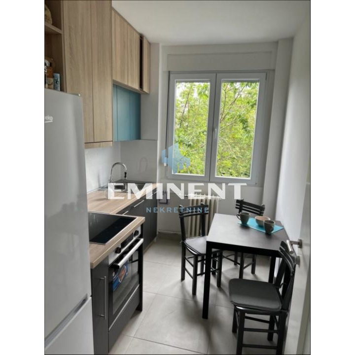 Stan Izdavanje Beograd Dorćol 50 m2