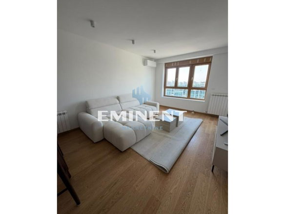 Stan Izdavanje Beograd Blok 65 105 m2