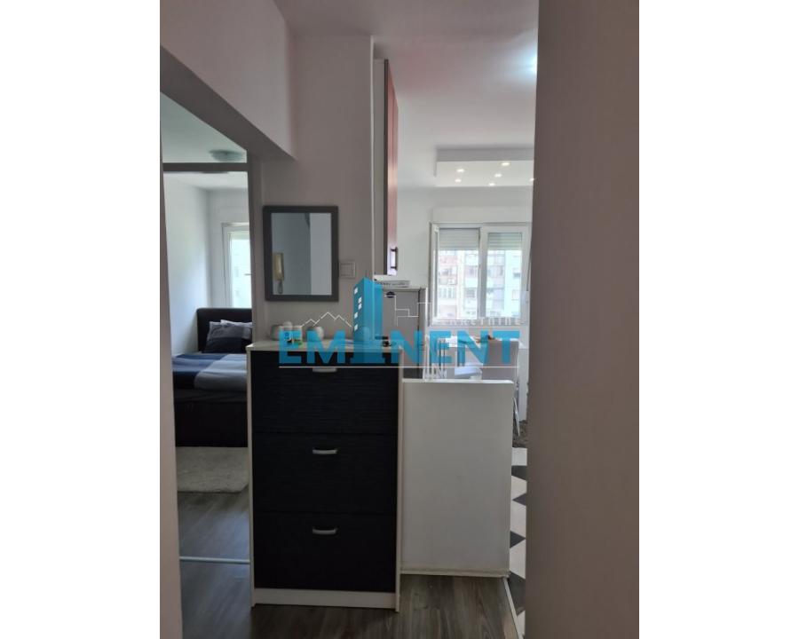 Stan Izdavanje Beograd Blok 61 50 m2
