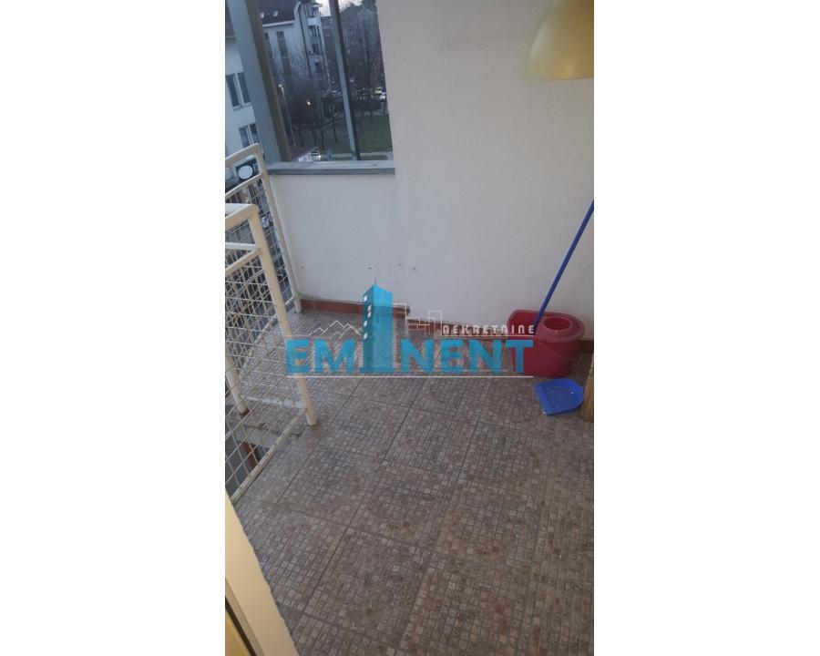 izdavanje_nekretnina_Sx61xqfd12 Dvosoban stan na prodaju, Filmski Grad, Beograd, 49m², 132.300 €