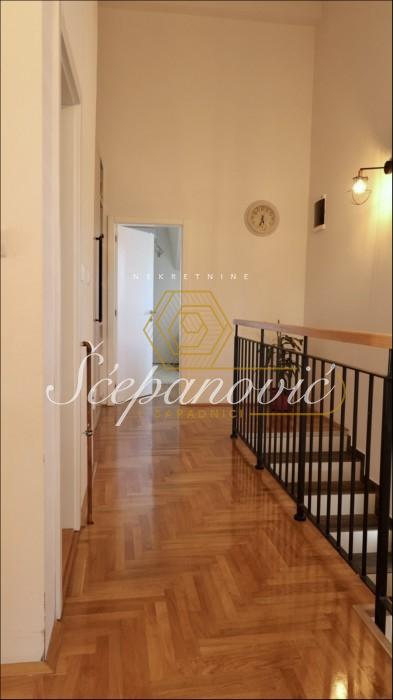 izdavanje-nekretnina-UCYdeuPV7c Četvorosoban stan na prodaju, Telep, Novi Sad, 157m², 350.000 €