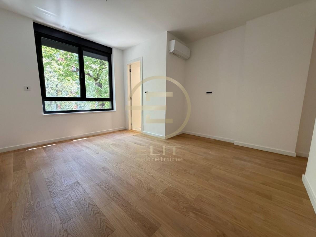 izdavanje-nekretnina-VxhePndrVx Lokal za izdavanje, Centar, Novi Sad, 126m², 1.890 €/mes