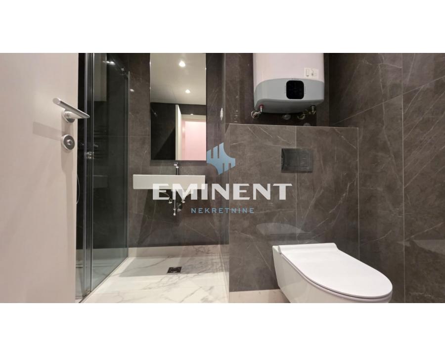 Trosoban stan na prodaju, Bulevar Kralja Aleksandra, Beograd, 94m², 521.700 €