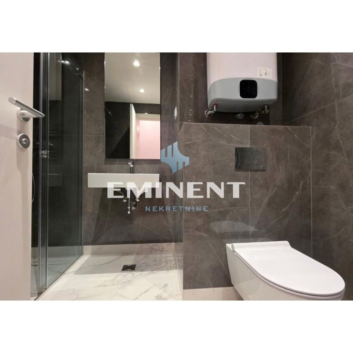 Trosoban stan na prodaju, Bulevar Kralja Aleksandra, Beograd, 94m², 521.700 €