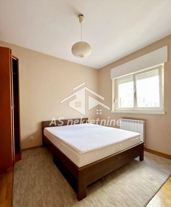 Stan Prodaja Beograd Blok 63 53 m2