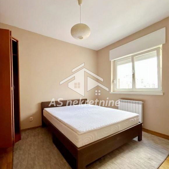 Stan Prodaja Beograd Blok 63 53 m2
