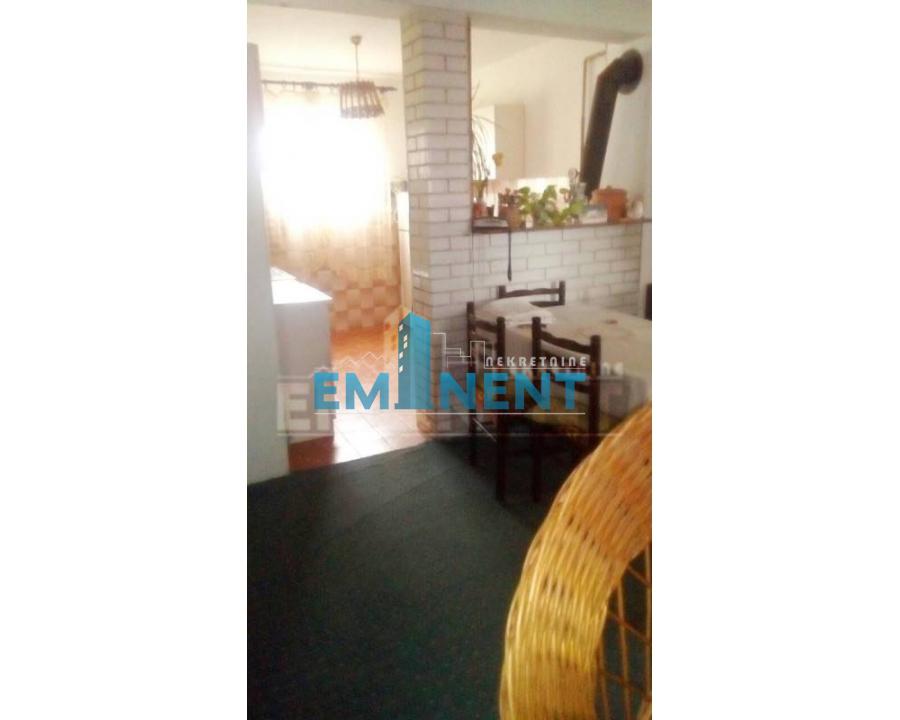 Kuća Prodaja Aranđelovac  250 m2