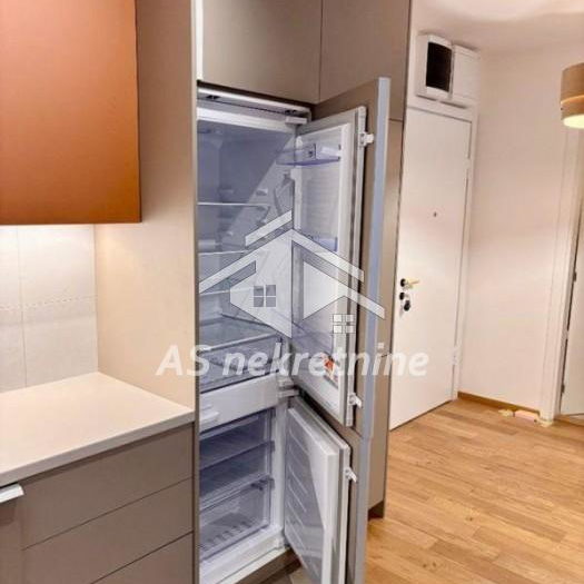 Stan Izdavanje Beograd Hala Pionir 60 m2