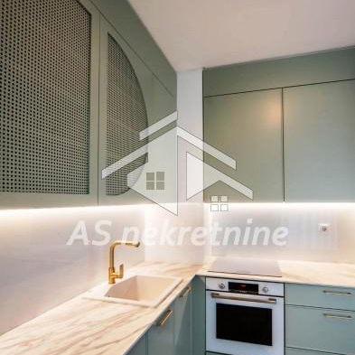 Trosoban stan za izdavanje, Bulevar Kralja Aleksandra, Beograd, 100m², 2.300 €/mes