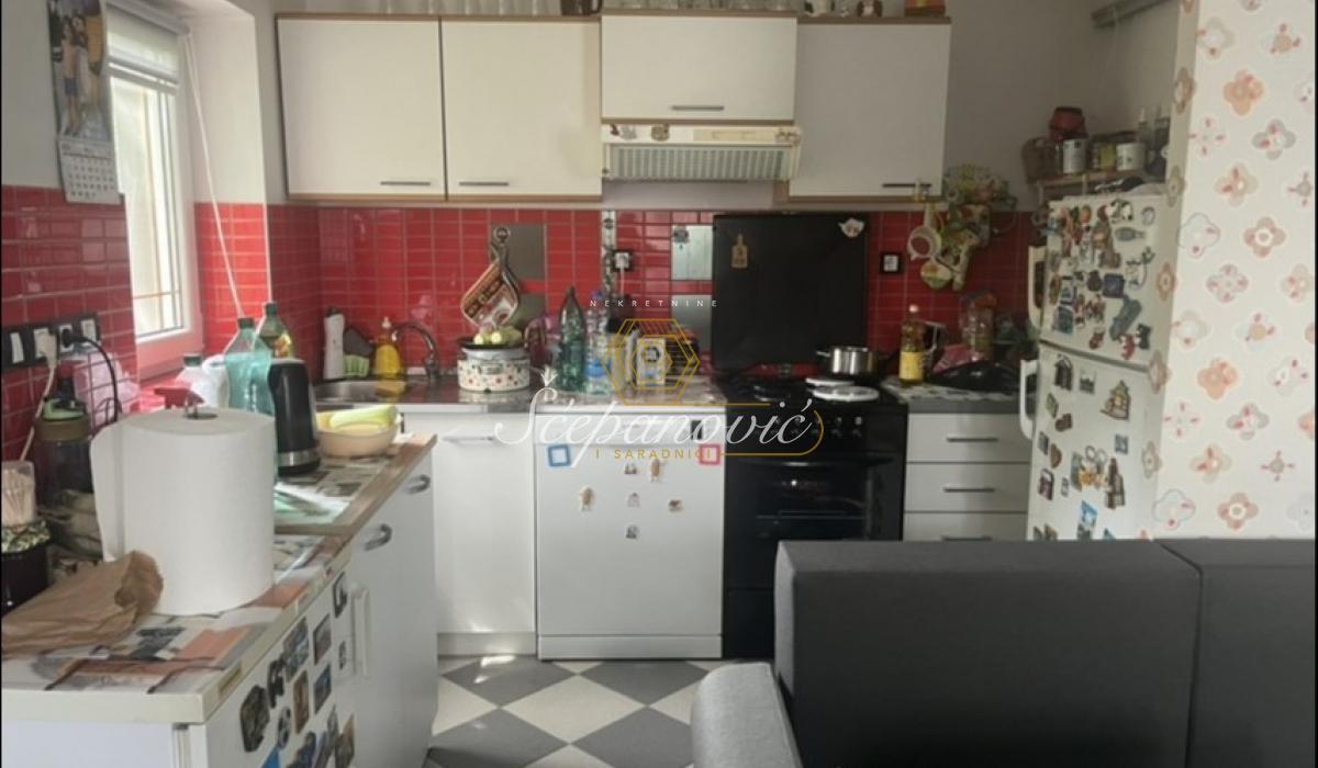 Kuća Prodaja Novi Sad Kuća Prodaja Novi Sad 188 m2