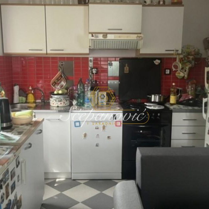 Kuća Prodaja Novi Sad  188 m2