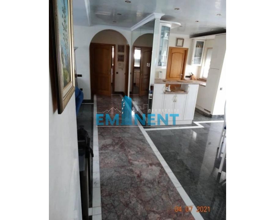izdavanje-nekretnina-beograd-346qkZ1wVP Kuća na prodaju, Sremčica, Beograd, 300m², 360.000 €