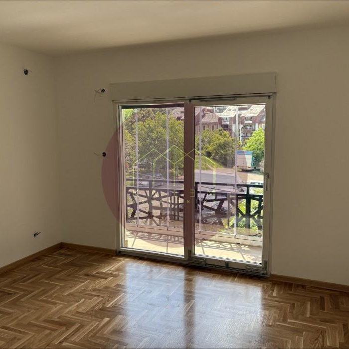 Jednosoban stan na prodaju, Filmski Grad, Beograd, 28m², 105.000 €