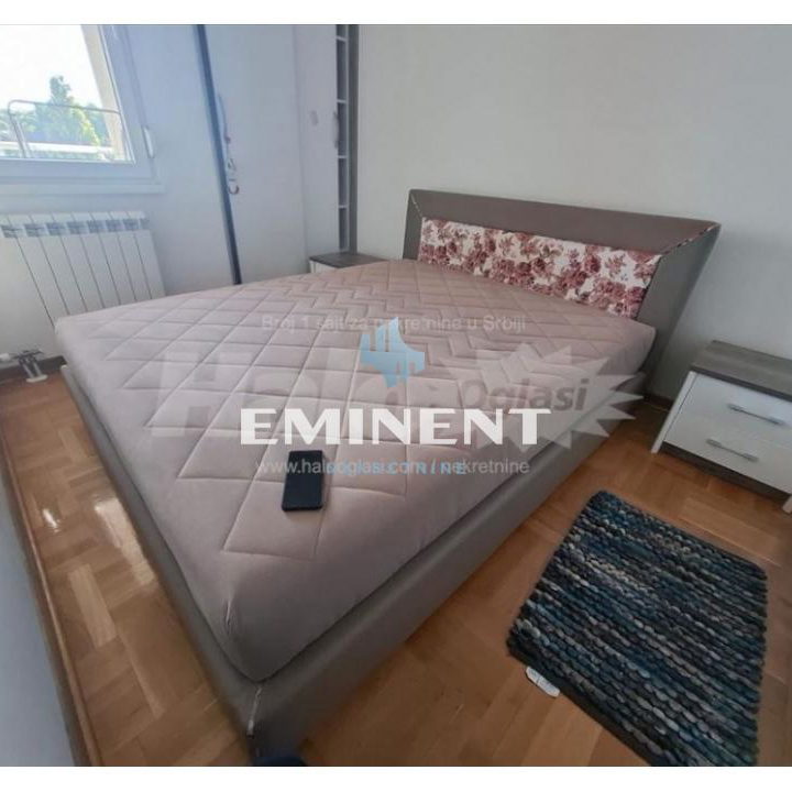 Stan Izdavanje Beograd Vukov Spomenik 64 m2