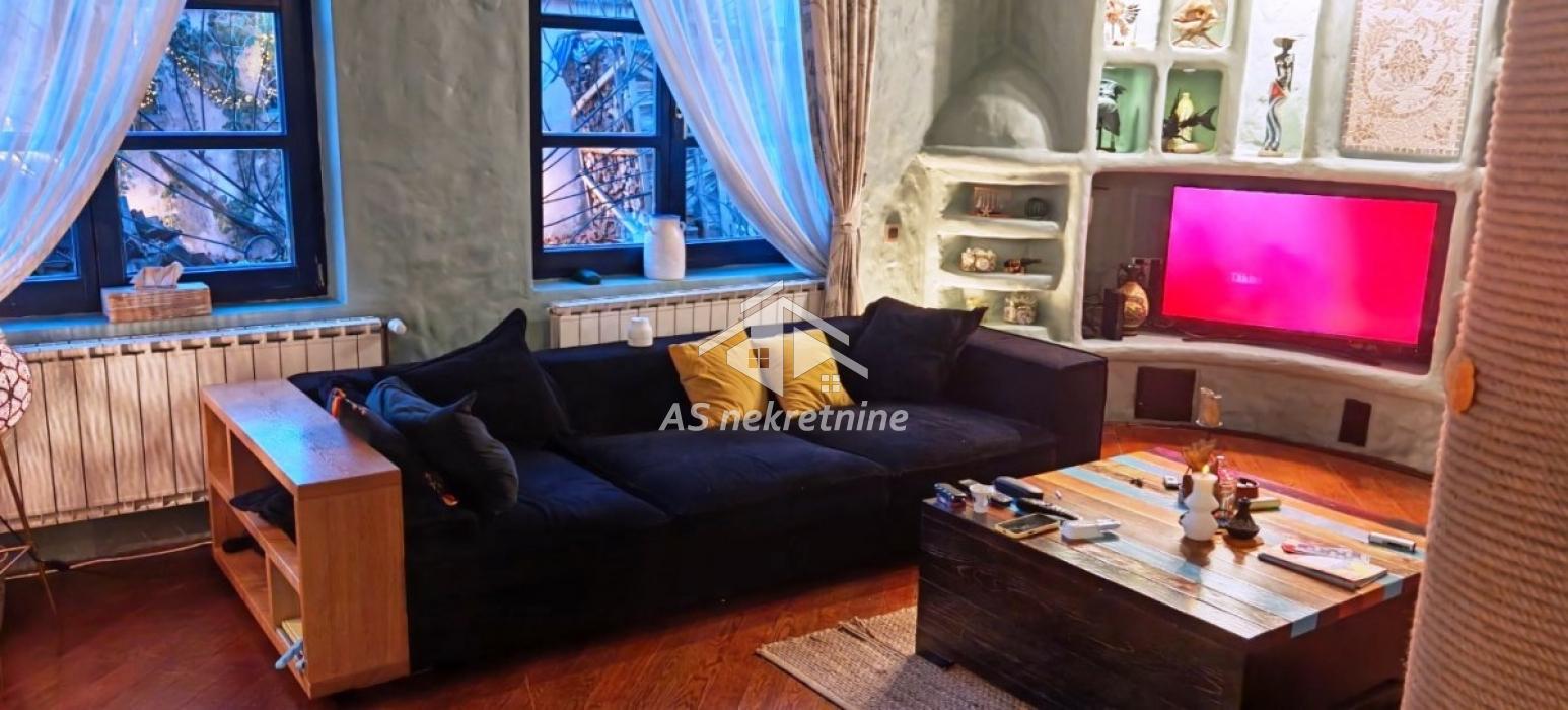 Kuća Izdavanje Beograd Kuća Izdavanje Beograd Jajinci 367 m2