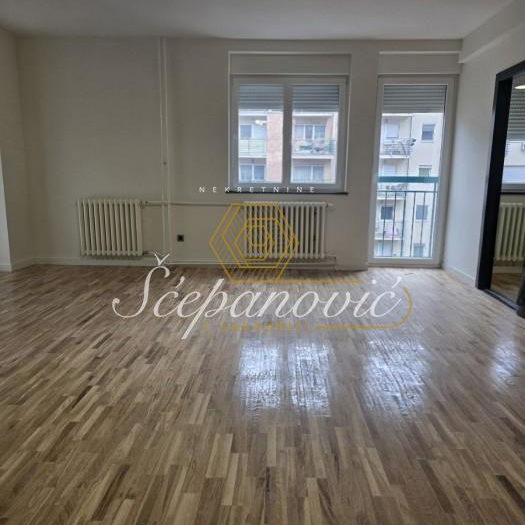 Stan Prodaja Novi Sad  64 m2