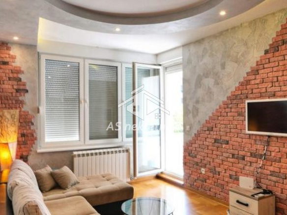 Stan Izdavanje Beograd Terazije 58 m2