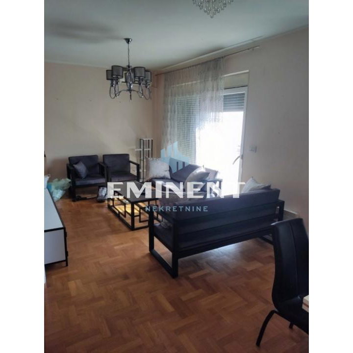Stan Izdavanje Beograd Lekino Brdo 105 m2
