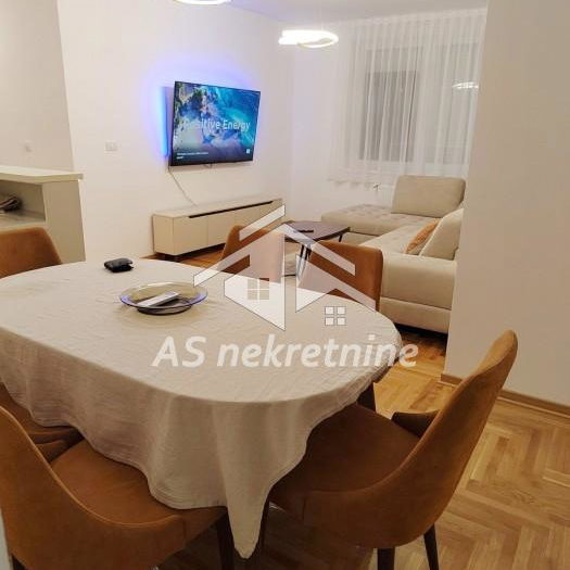 Stan Izdavanje Beograd Banjica 79 m2