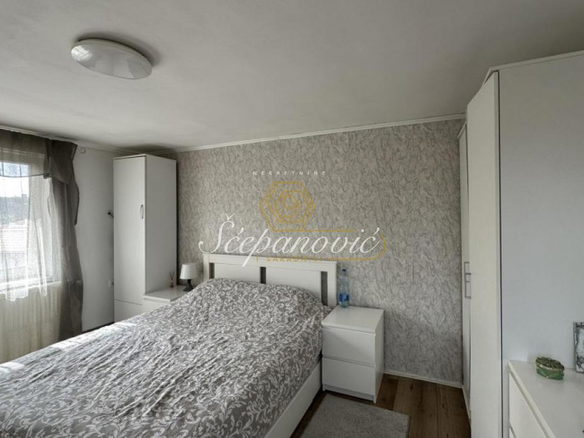 Kuća Prodaja Novi Sad  100 m2