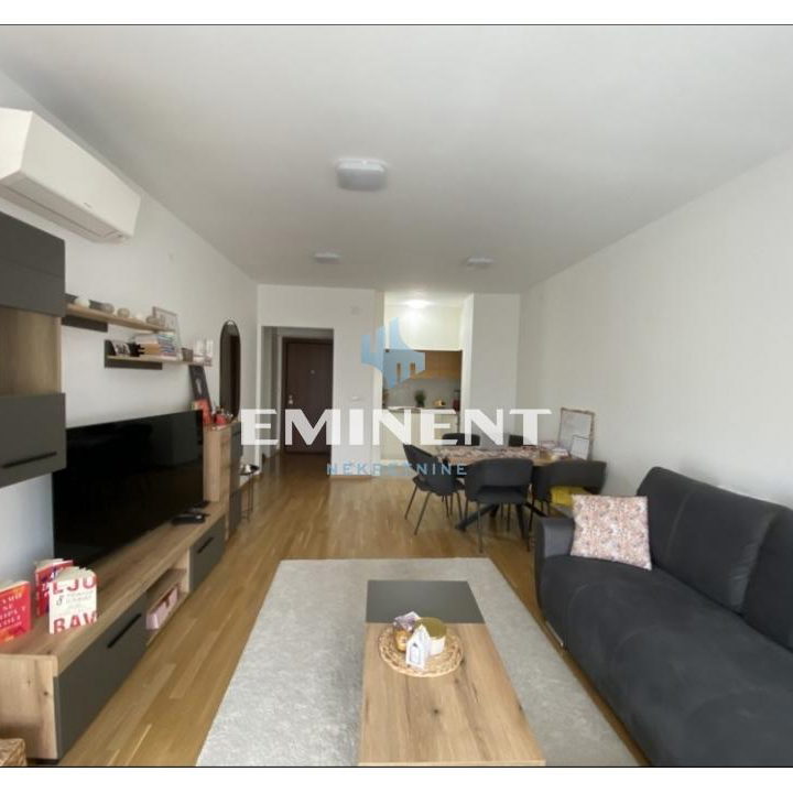 Stan Izdavanje Beograd Blok 45 57 m2