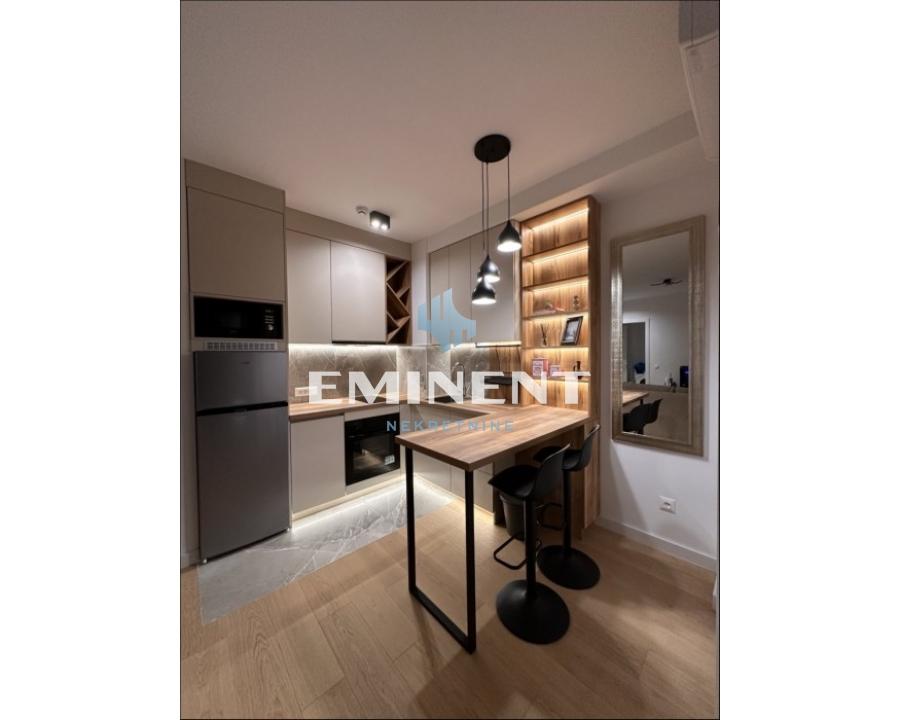 Stan Izdavanje Beograd Blok 65 39 m2