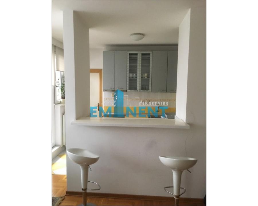 Stan Izdavanje Beograd Blok 29 93 m2