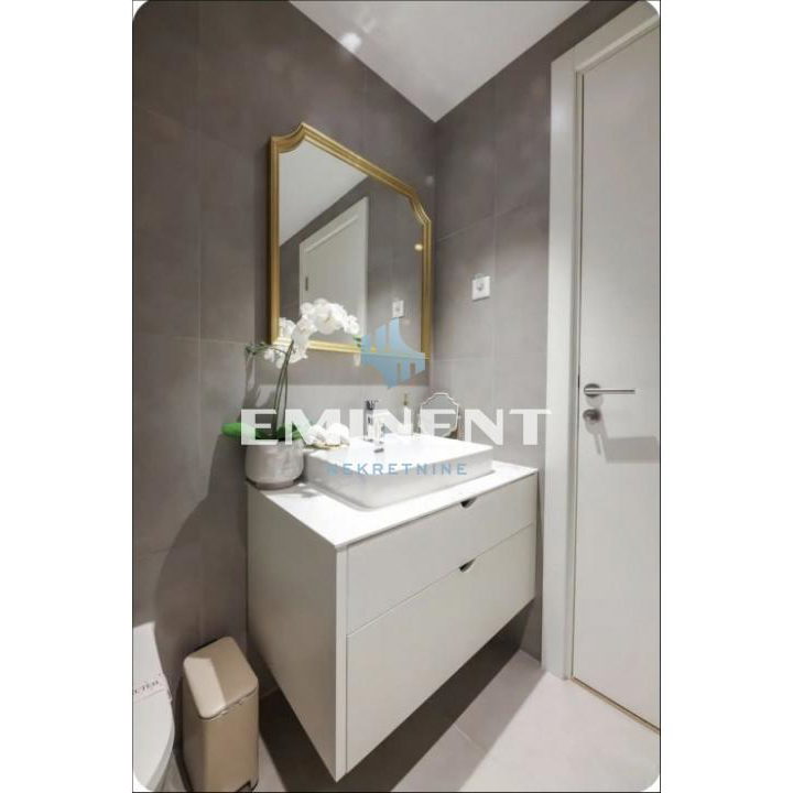 Trosoban stan za izdavanje, Beograd na Vodi, Beograd, 80m², 2.000 €/mes