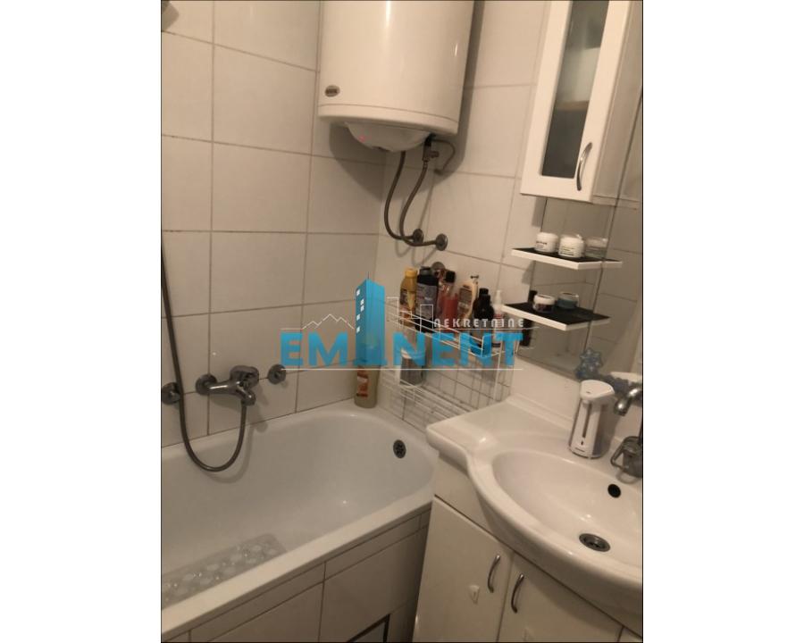 Stan Izdavanje Beograd Blok 61 85 m2