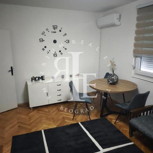 Stan Prodaja Beograd Karaburma 60 m2