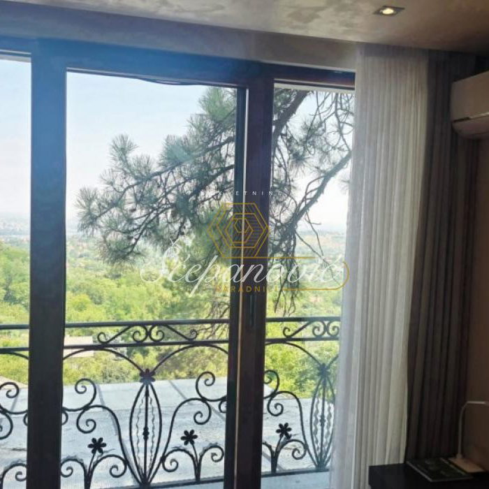 Kuća Prodaja Novi Sad Popovica 388 m2