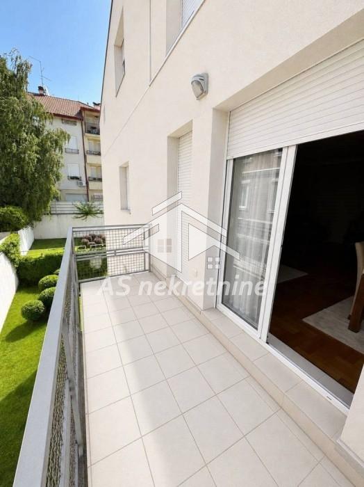 Četvorosoban stan za izdavanje, Dedinje, Beograd, 95m², 2.200 €/mes