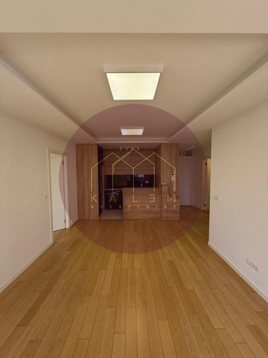 Trosoban stan za izdavanje, A Blok – Blok 67a, Beograd, 69m², 2. sprat, 1.250 €/mes
