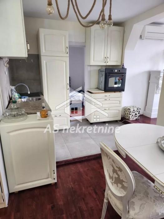 Dvosoban stan za izdavanje, Krunska, Beograd, 56m², 1.000 €/mes