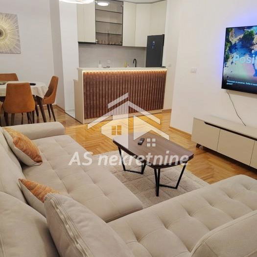 Stan Izdavanje Beograd Banjica 79 m2