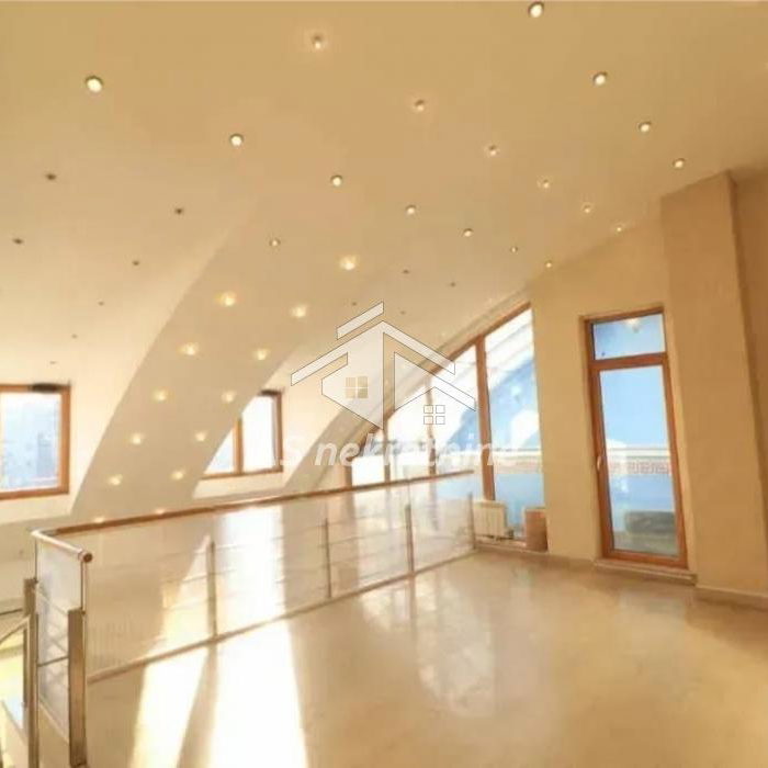 Stan Izdavanje Beograd 27. Marta 222 m2