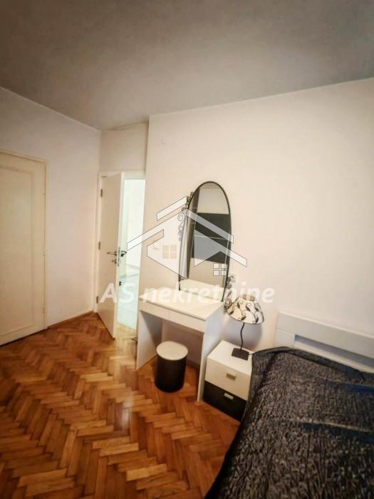 izdavanje-nekretnina-beograd-Re7gVqFux6 Trosoban stan za izdavanje, Kalenić Pijaca, Beograd, 73m², 950 €/mes