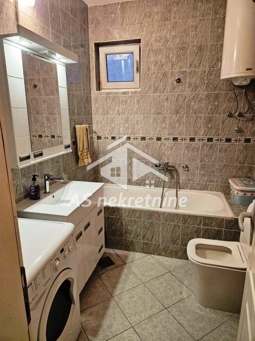 Stan Izdavanje Beograd Lekino Brdo 48 m2
